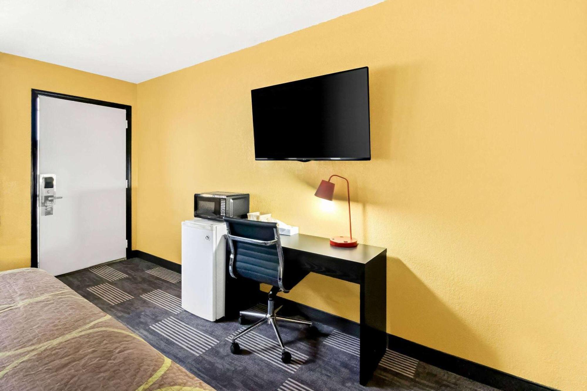 Super 8 By Wyndham Vandalia/dayton International Airport Vandalia