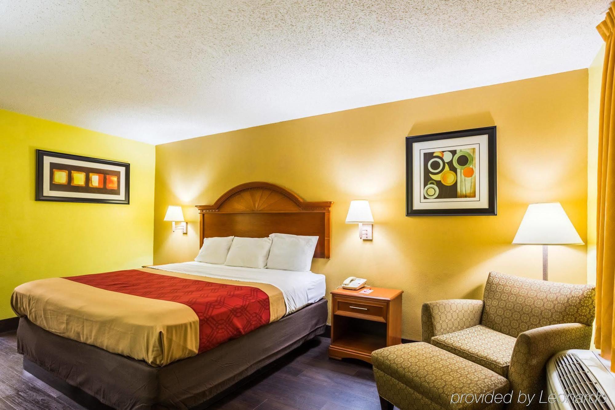 Super 8 By Wyndham Vandalia/dayton International Airport *